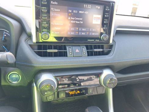 Used 2021 Toyota RAV4 XSE image 30