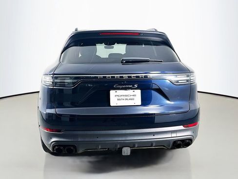 Certified 2023 Porsche Cayenne S Platinum image 10