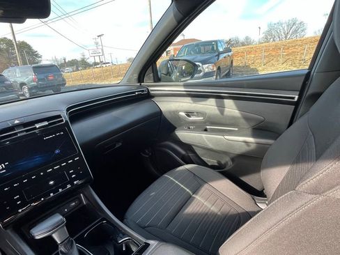 Used 2024 Hyundai Santa Cruz SEL w/ Activity Package image 17