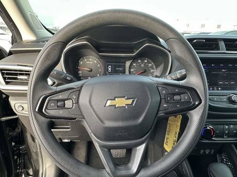 Used 2021 Chevrolet TrailBlazer LS image 11