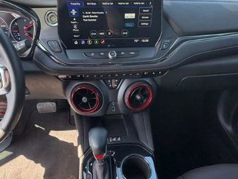 Used 2024 Chevrolet Blazer RS w/ Driver Confidence II Package FWD image 10