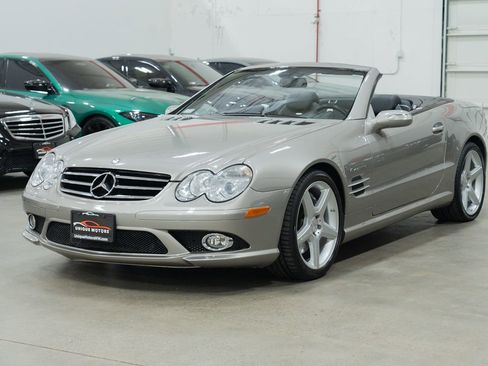 Used 2008 Mercedes-Benz SL 55 AMG image 2