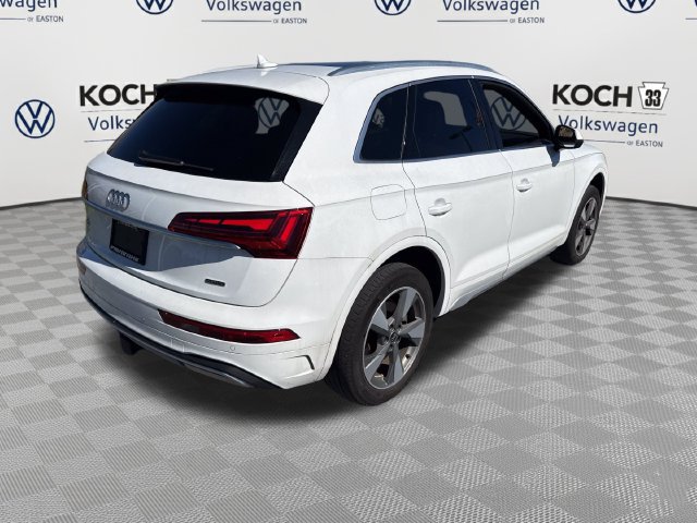 Used 2023 Audi Q5 2.0T Premium w/ Convenience Package AWD/4WD image 8
