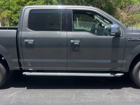 Used 2018 Ford F150 XLT w/ Equipment Group 302A Luxury AWD/4WD image 14