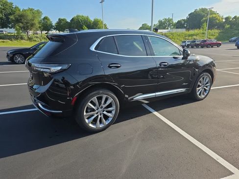 Used 2023 Buick Envision Avenir AWD/4WD image 3