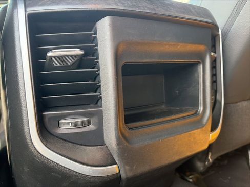 Used 2024 RAM 2500 Big Horn w/ Off Road Package image 24