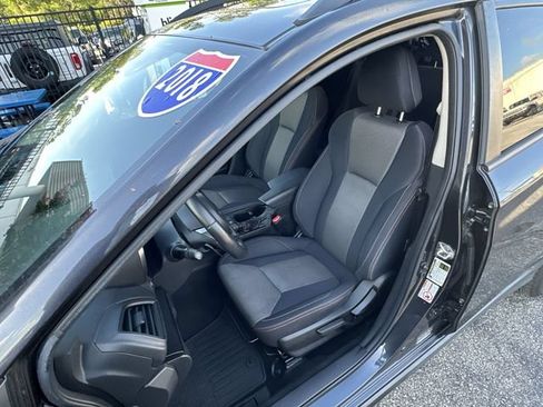 Used 2018 Subaru Crosstrek 2.0i Premium w/ Moonroof Package AWD/4WD image 12