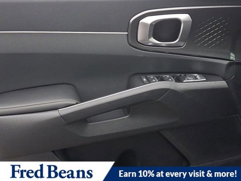 New 2026 Kia Sorento S w/ S Panoramic Sunroof Package AWD/4WD image 8