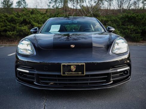 Used 2018 Porsche Panamera 4 image 16