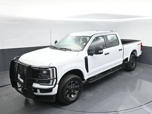 Used 2024 Ford F250 XL w/ STX Appearance Package AWD/4WD image 38
