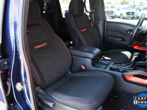 Used 2022 Nissan Frontier PRO-4X w/ Technology Package image 32