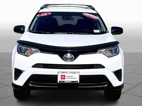 Certified 2016 Toyota RAV4 LE image 3