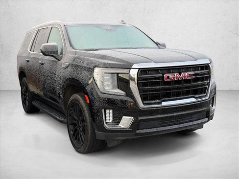Used 2023 GMC Yukon SLE w/ Gmc Pro Safety Plus Package image 3