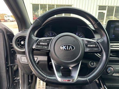 Used 2021 Kia Forte GT-Line image 14