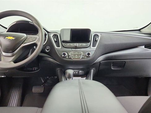 Used 2023 Chevrolet Malibu LT image 28