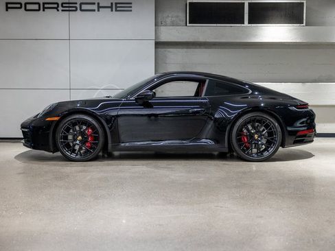 Certified 2024 Porsche 911 Carrera 4S image 2