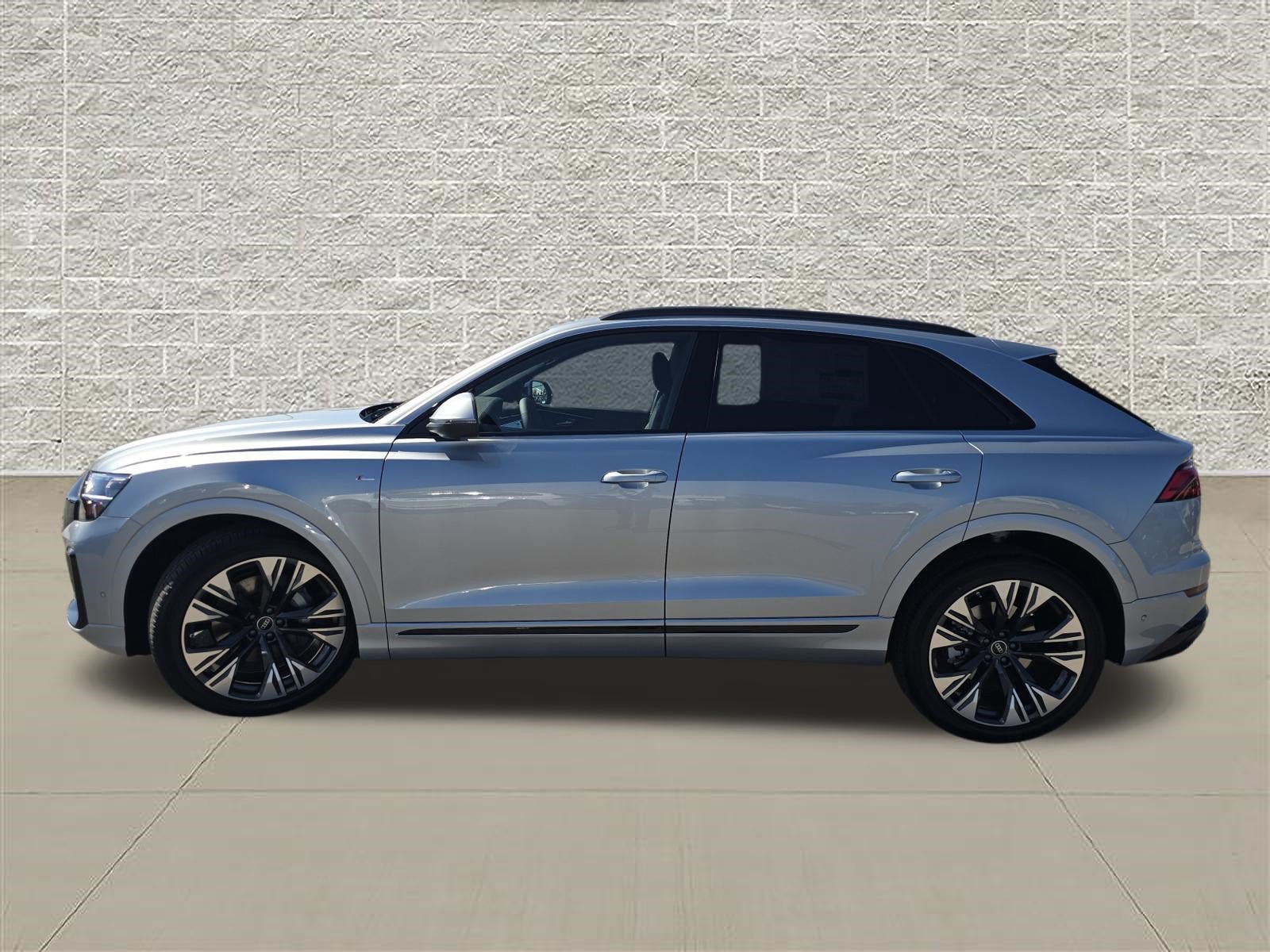New 2027 Audi Q8 Premium Plus AWD/4WD image 4
