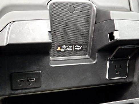 Used 2024 GMC Sierra 1500 AT4X image 22