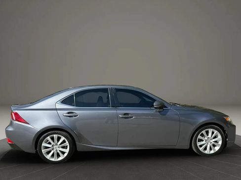 Used 2014 Lexus IS 250 RWD image 7