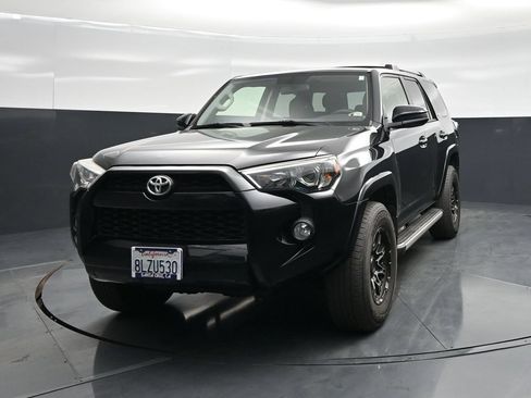 Used 2019 Toyota 4Runner SR5 RWD image 53