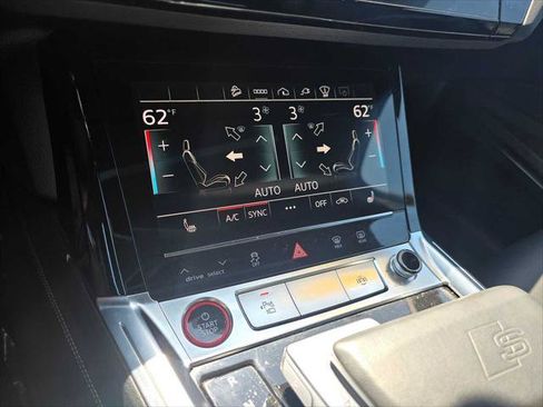 Used 2023 Audi e-tron S Prestige w/ Prestige Package AWD/4WD image 31