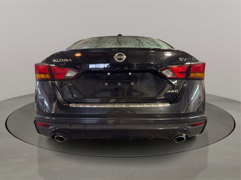 Used 2021 Nissan Altima 2.5 SV w/ SV Premium Package image 6