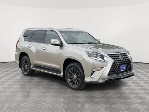 Used 2022 Lexus GX 460 Premium w/ Accessory Package AWD/4WD image 5