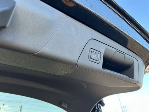 New 2026 Buick Envision Avenir image 11