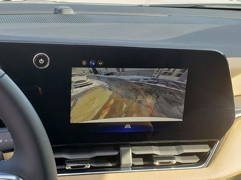 New 2026 Chevrolet Equinox ACTIV w/ Convenience Package III AWD/4WD image 11