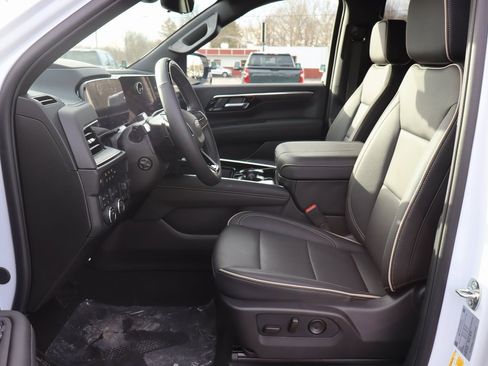 New 2026 Chevrolet Tahoe Premier image 4