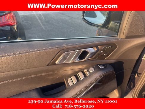 Used 2021 BMW X7 xDrive40i w/ Parking Assistance Package image 33