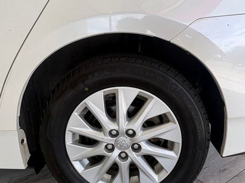 Used 2013 Toyota Prius Prime Plug-In Hybrid FWD image 11