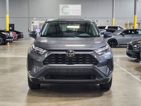 Used 2023 Toyota RAV4 LE FWD image 3