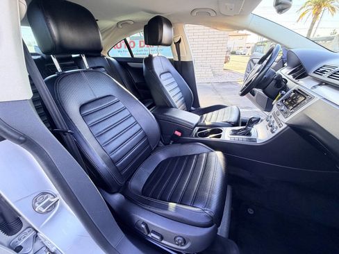 Used 2014 Volkswagen CC R-Line image 20
