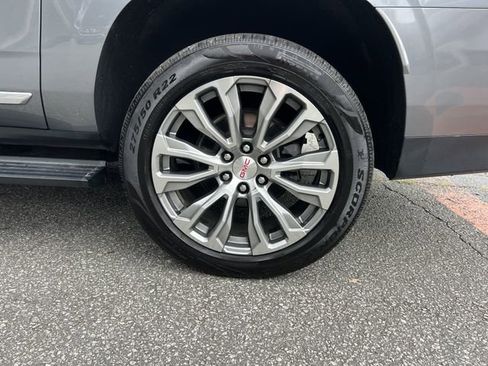 Used 2021 GMC Yukon XL Denali w/ Denali Premium Package image 49