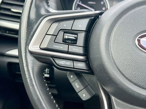 Used 2019 Subaru Forester Premium image 12