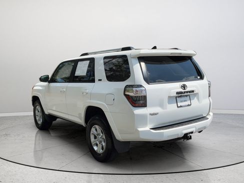 Used 2024 Toyota 4Runner SR5 Premium w/ Moonroof Package AWD/4WD image 9