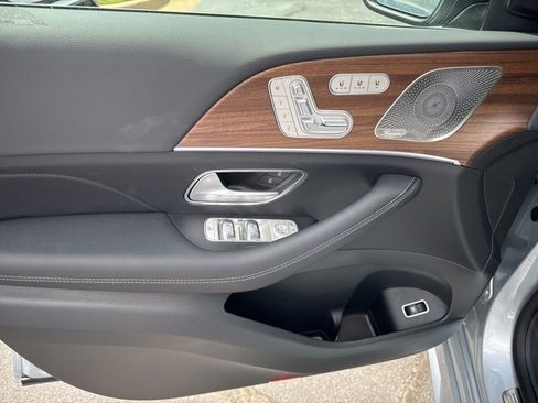 New 2025 Mercedes-Benz GLS 450 4MATIC image 26