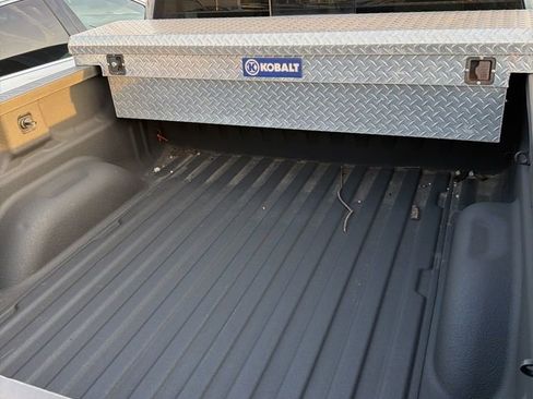 Used 2016 GMC Sierra 1500 Denali w/ Enhanced Driver Alert Package image 9