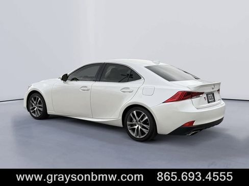 Used 2020 Lexus IS 300 image 5