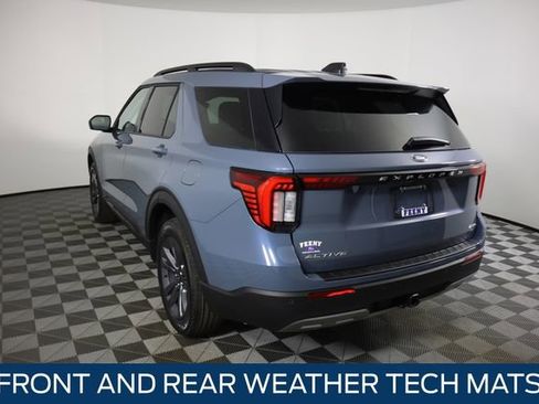 New 2026 Ford Explorer Active w/ Active Comfort Package image 5