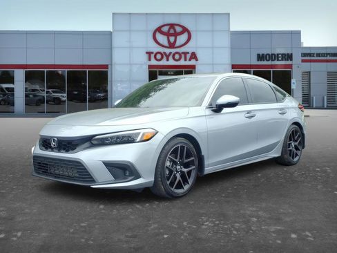 Used 2024 Honda Civic Sport Touring image 1
