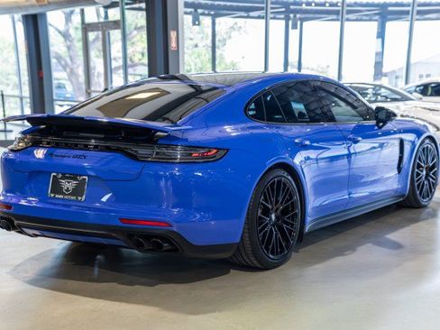 Used 2023 Porsche Panamera GTS AWD/4WD image 6