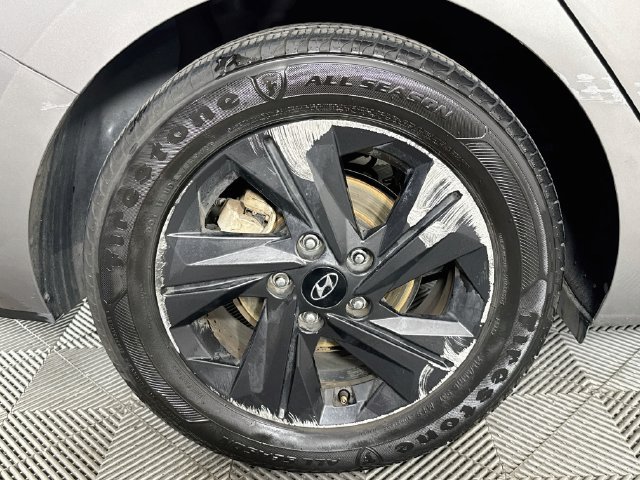 Used 2021 Hyundai Elantra SEL FWD image 30
