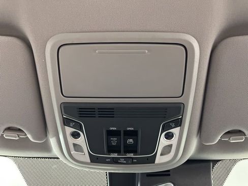 Used 2023 Honda Ridgeline RTL image 35