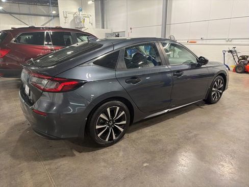 Used 2023 Honda Civic EX-L image 5