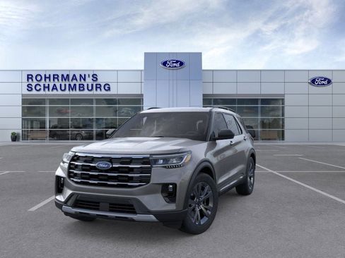 New 2025 Ford Explorer Active w/ Active Comfort Package image 2