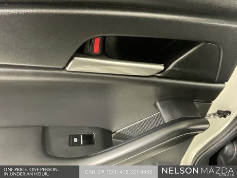 Certified 2023 MAZDA CX-30 AWD 2.5 S w/ Select Package image 23