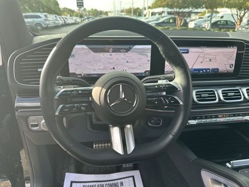 Certified 2024 Mercedes-Benz GLS 580 4MATIC image 11