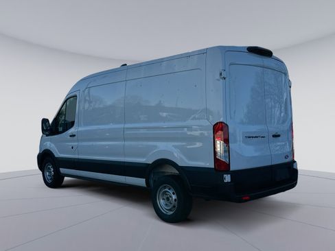 New 2026 Ford Transit 250 148 Medium Roof image 4